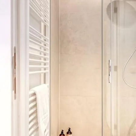 Ample 2-br In 아파트 안트베르펜